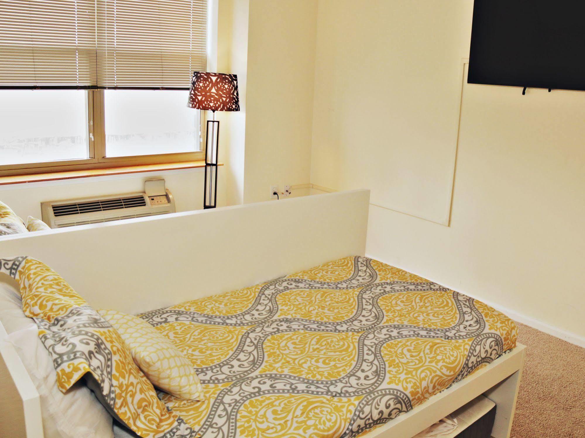 Travel City Apartments At Hoboken Waterfront Esterno foto